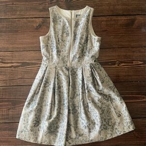 Vince Camuto Gorgeous Gold party dress great for wedding or Christmas party